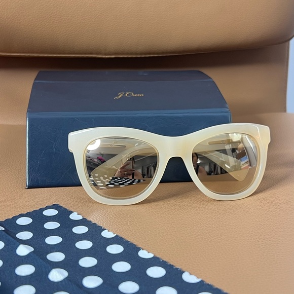 J.Crew Cream Ivory Women’s Sunglasses Sunshades Shades - Picture 4 of 15